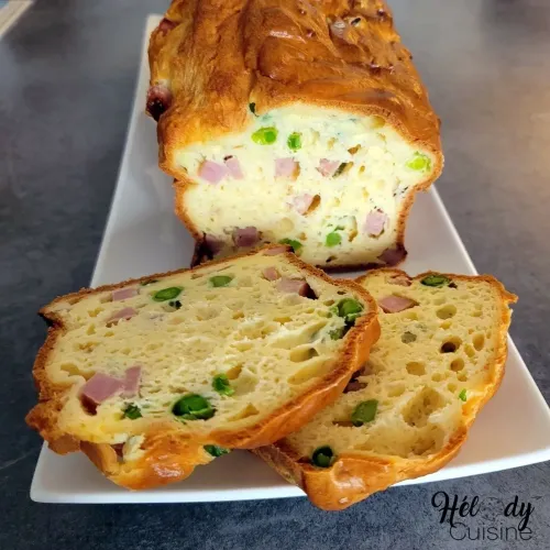 Cake au mascarpone, petits pois et jambon