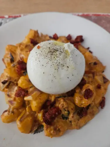 Gnocchis protéinés à la crème de chorizo et burrata – Recette gourmande pour sportifs