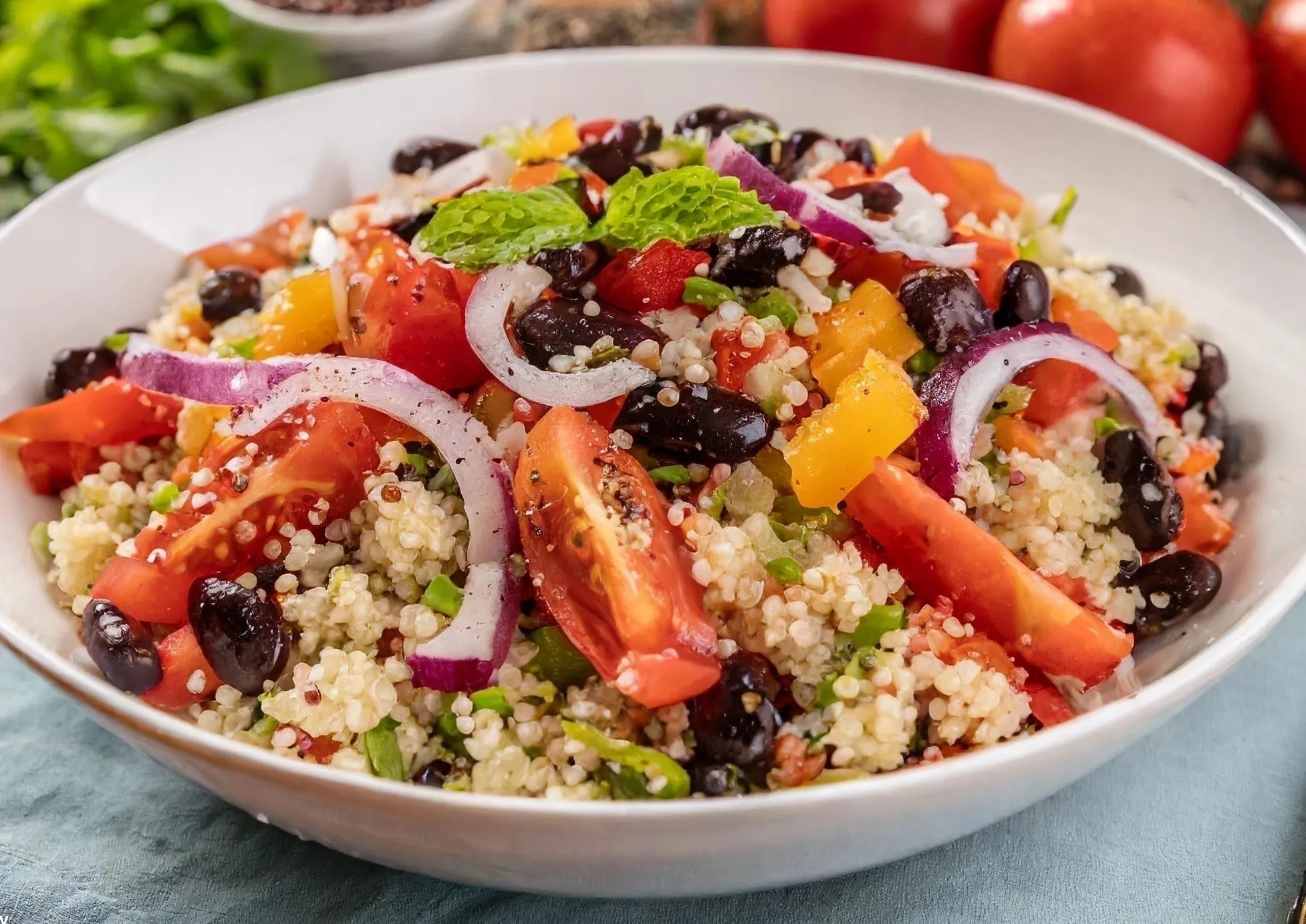 Photo de Salade de quinoa aux haricots noirs